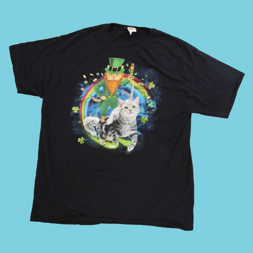 Kitten Graphic tee